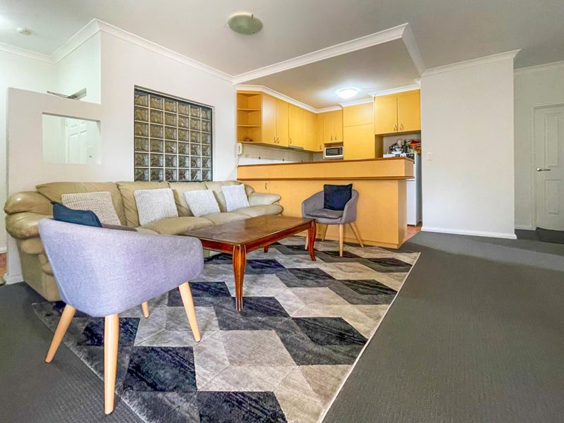 24/18 Kingsbury Road, Joondalup WA 6027
