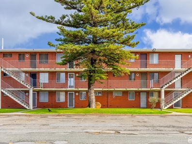 25/75 Phoenix Road, Spearwood WA 6163