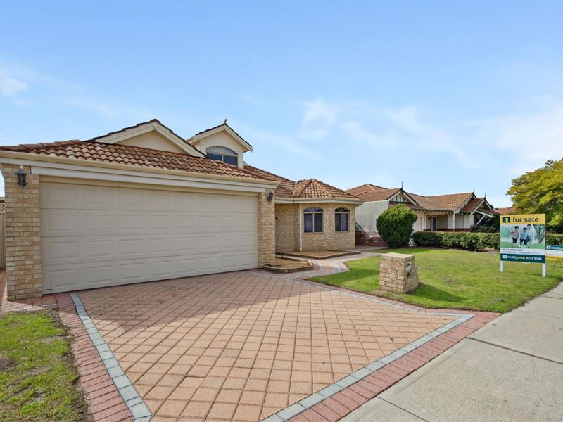 86 Waratah Boulevard, Canning Vale