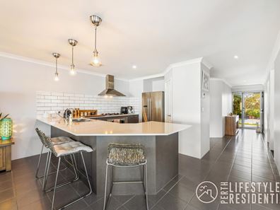 64 Kardan Drive, Yanchep WA 6035