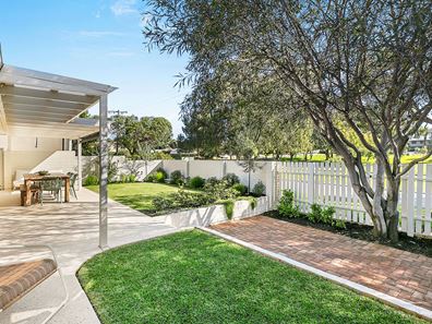 46A Colin Road, Scarborough WA 6019