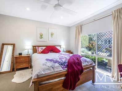 2/6 Bridges Road, Melville WA 6156