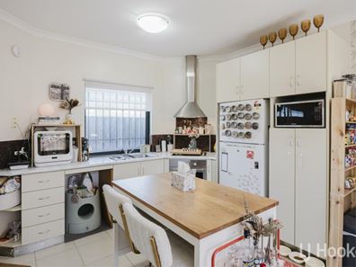 2/435 Charles Street, North Perth WA 6006