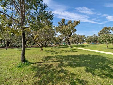1 Adenandra Way, Greenwood WA 6024
