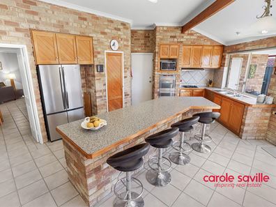 8 Ormond Court, Woodvale WA 6026