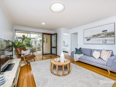 7a Wampum Place, Heathridge WA 6027