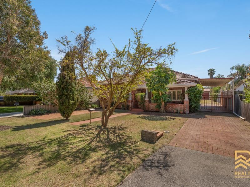 101 Bulong Avenue, Redcliffe