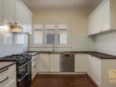 101 Bulong Avenue, Redcliffe WA 6104