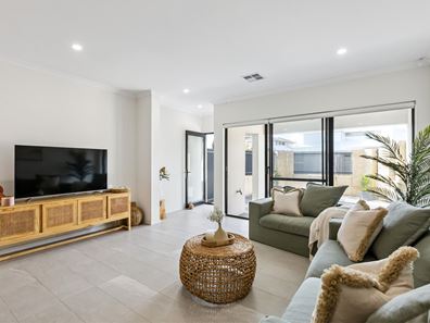 4A Cromer Grove, Kallaroo WA 6025