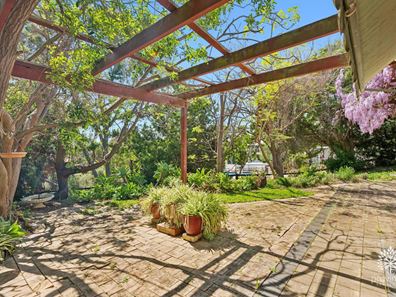 176B Kalamunda Road, Gooseberry Hill WA 6076