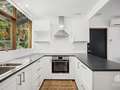 176B Kalamunda Road, Gooseberry Hill WA 6076