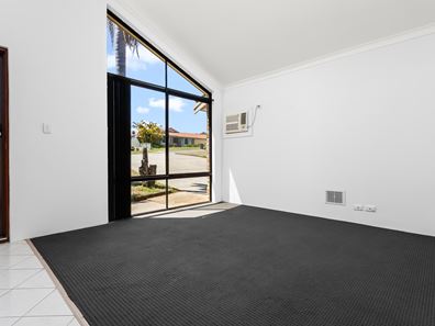 12 Dillon Rise, Yangebup WA 6164