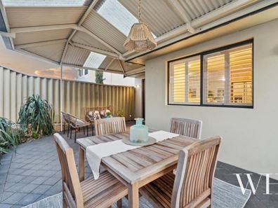 1/158 Forrest Street, Fremantle WA 6160
