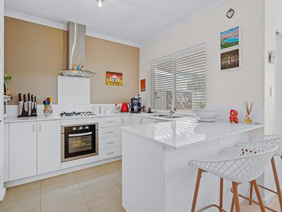 2/9 Beam  Road, Mandurah WA 6210
