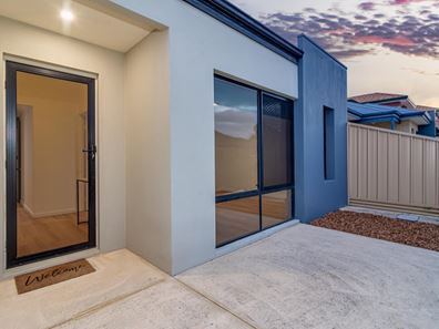 5 Cardross Gardens, Butler WA 6036
