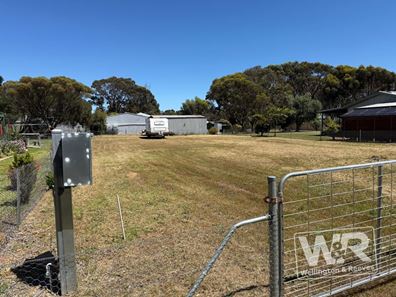 93 First Avenue, Kendenup WA 6323