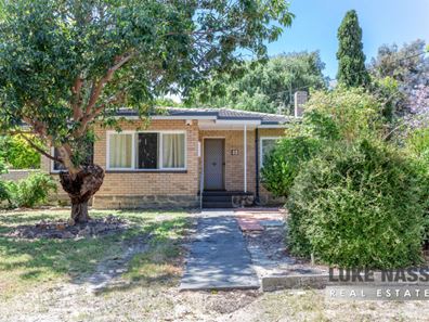 16 Spencer Road, Kelmscott WA 6111