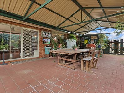 56 Marshall Avenue, Pinjarra WA 6208