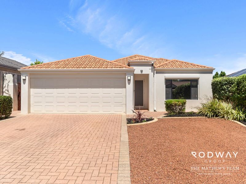 5 Smailes Elb, Brookdale WA 6112