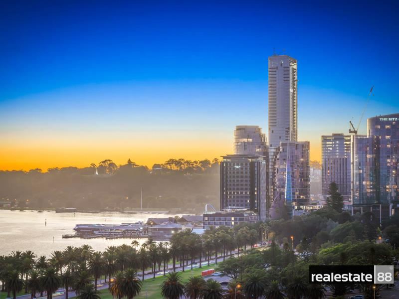 APT P5/108 Terrace Road, East Perth