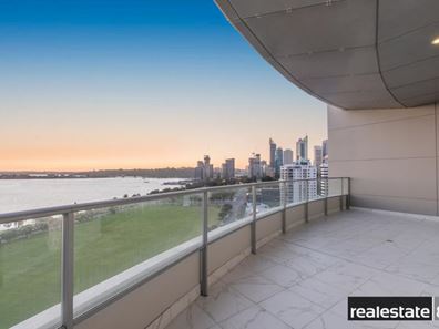 APT P5/108 Terrace Road, East Perth WA 6004