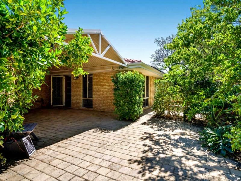 11A Cormack Road, Alfred Cove WA 6154