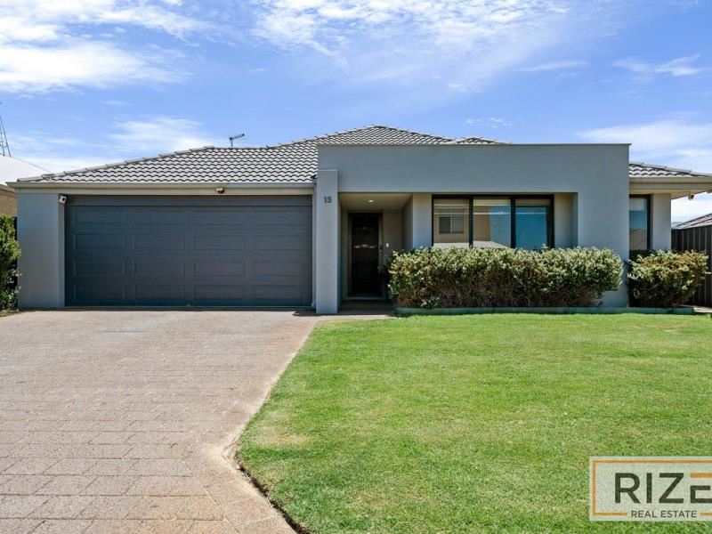 13 Farnese Way, Banksia Grove WA 6031