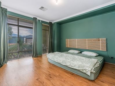 17 Brush Street, Hilbert WA 6112