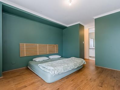 17 Brush Street, Hilbert WA 6112