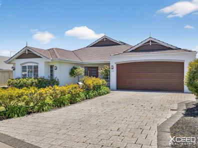 22 Glenbawn Vista, Lakelands WA 6180