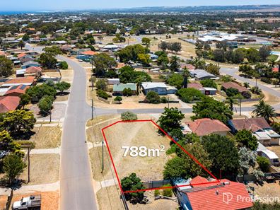 2 Hebe Street, Rangeway WA 6530