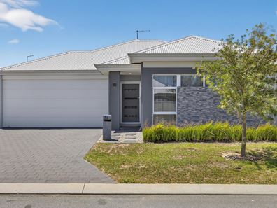 23 Lowlands Avenue, Eglinton WA 6034