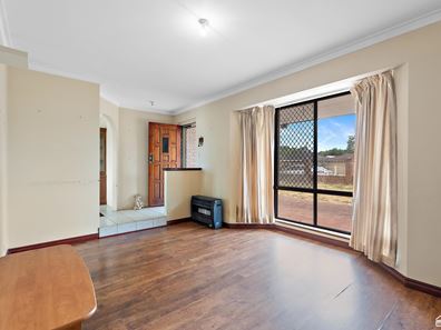 13 Bishop Close, Seville Grove WA 6112