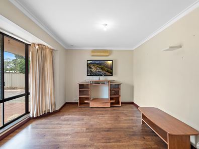13 Bishop Close, Seville Grove WA 6112