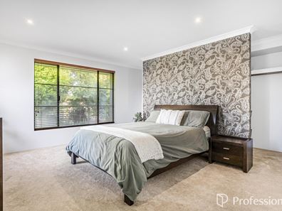 22 Coot Way, Tapping WA 6065