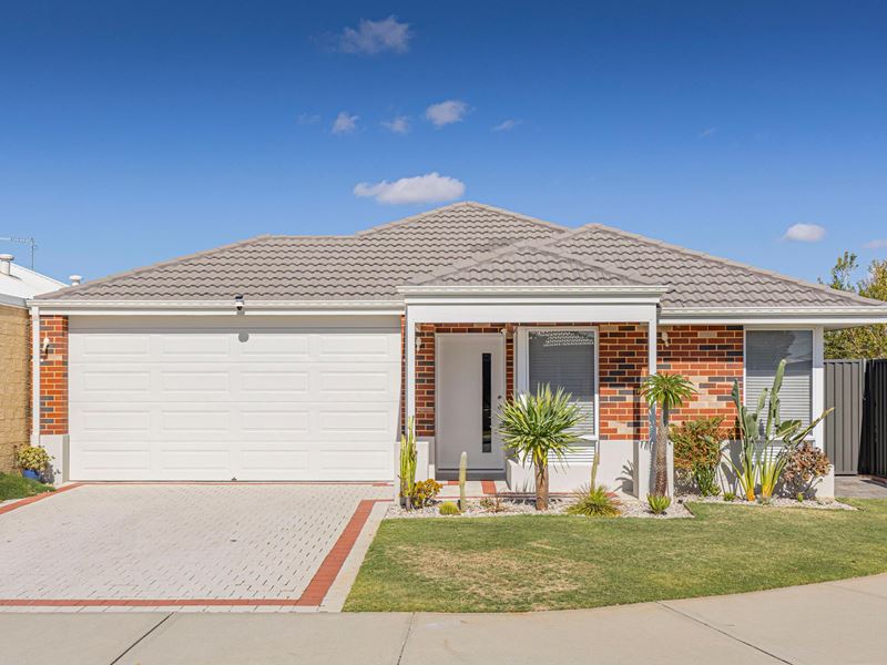 23 Simcoe Way, Caversham
