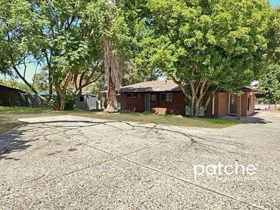 184 Blackadder Rd, Swan View WA 6056
