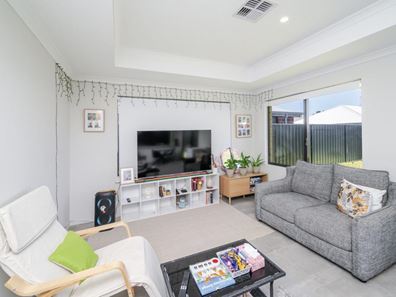41 Stringybark Loop, Coodanup WA 6210