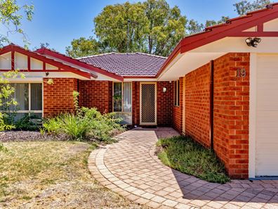 19 Lever Way, South Yunderup WA 6208