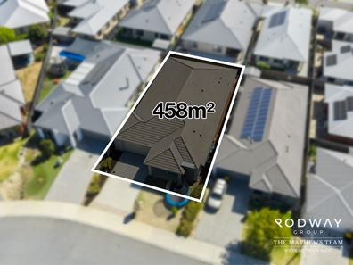 7 Woodville Rd, Haynes WA 6112
