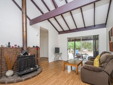 45 Hilltop Rise, Woodridge WA 6041