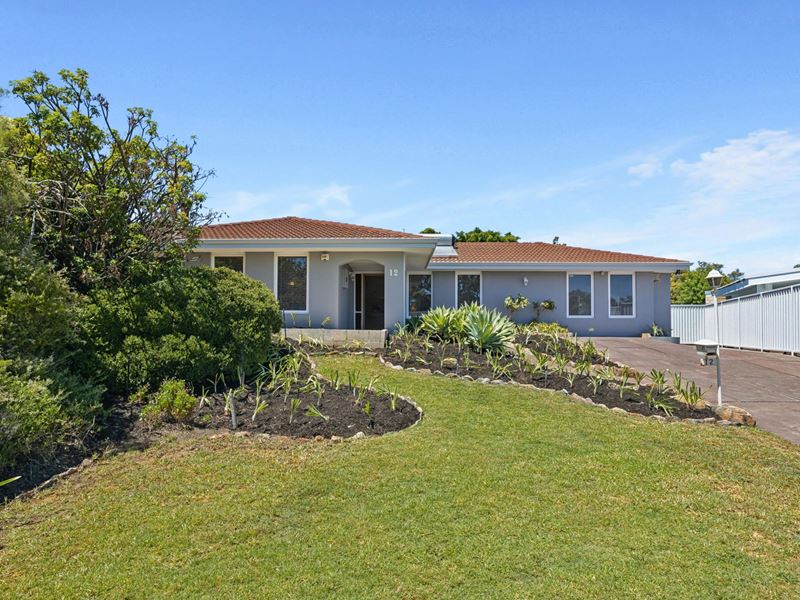12 Partlet Road, Duncraig