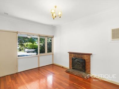 13 Charles Street, Karrinyup WA 6018