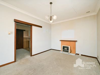 7 Bright  Street, Carey Park WA 6230
