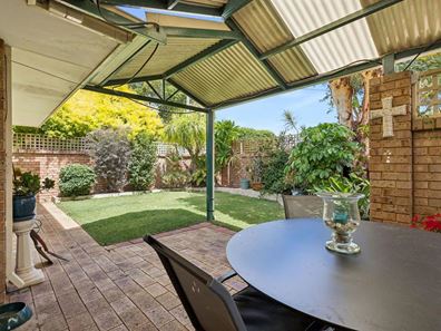 1/32 Ostend Road, Scarborough WA 6019