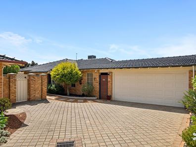 31b Heatherlea Parkway, Leeming WA 6149