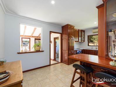 785 Walker Street, Mundaring WA 6073