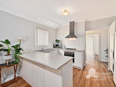 20/76 Blue Wren Drive, Eaton WA 6232