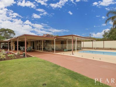4 Lifu Court, Cooloongup WA 6168