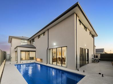 45 SOLITAIRE RD, Treeby WA 6164